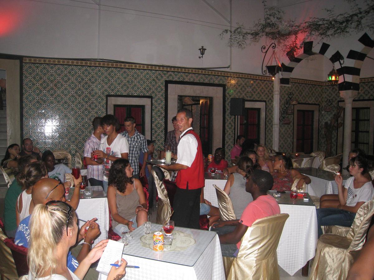 Hostel El Medina *
